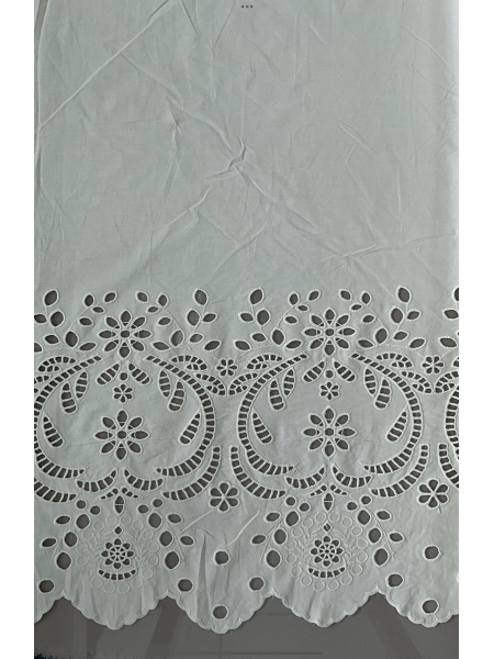 Bordado de Aspecto Natural (Adeline)