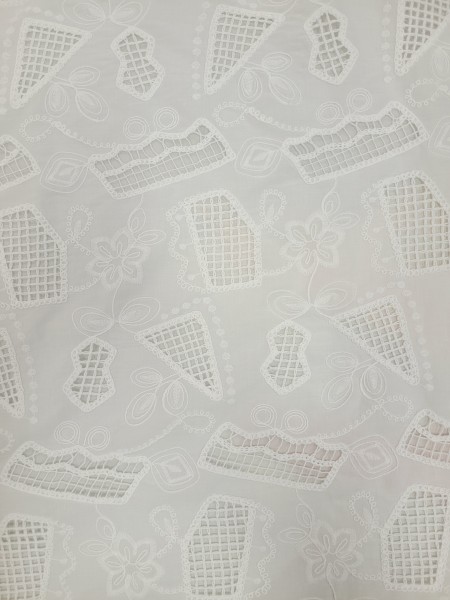 Bordado de Aspecto Natural Branco (Cottone Dolce) Bordado de Aspecto Natural Branco (Cottone Dolce)