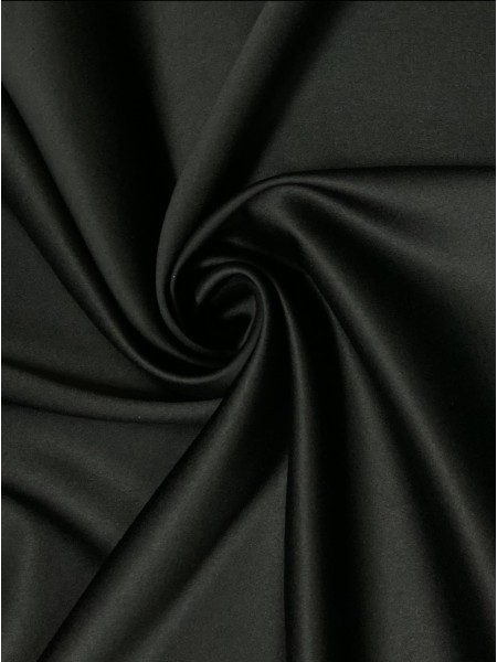 Crepe Hampton Preto